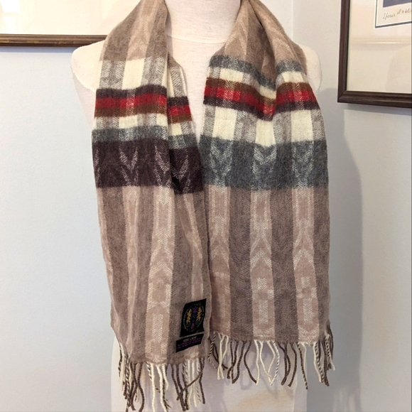 Vintage 100% Pure Wool Made in Germany Fraas Scarf - Picture 3 of 4